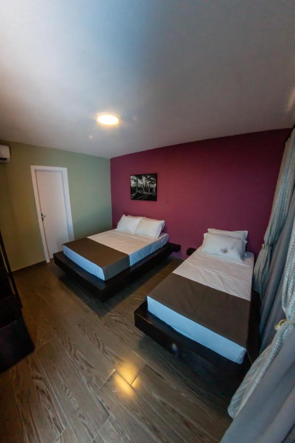 Bonabrigo Hostel & Suites Балнеариу-Камбориу Экстерьер фото